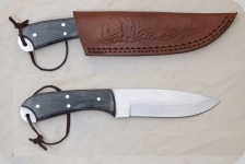 Couteau de chasse  manche bois noir
 avec Etui cuir  